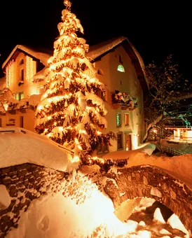 Ambiance de Noël en Auvergne-Rhône-Alpes 🎄