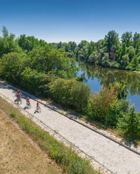 La Via Allier de Vichy à Issoire, une belle aventure à vélo en Auvergne